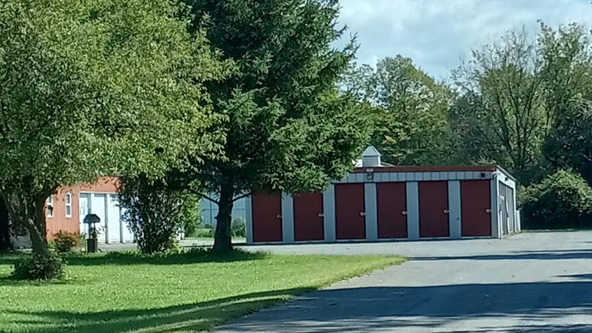 Storage Units in Queensbury, NY 12804